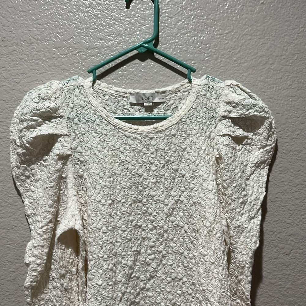 LOFT Women's Petite Floral Lace Pleated Puff Sleeve Top Ivory Sz MP stylish long - Picture 8 of 11